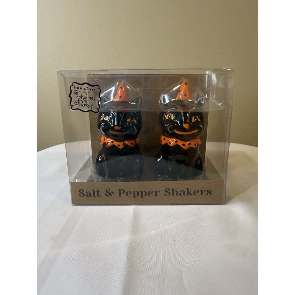 Johanna Parker Halloween Grinning CAT Salt and Pepper Shakers Vintage Style NEW
